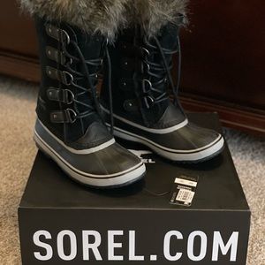 Sorel Joan of Arctic boots